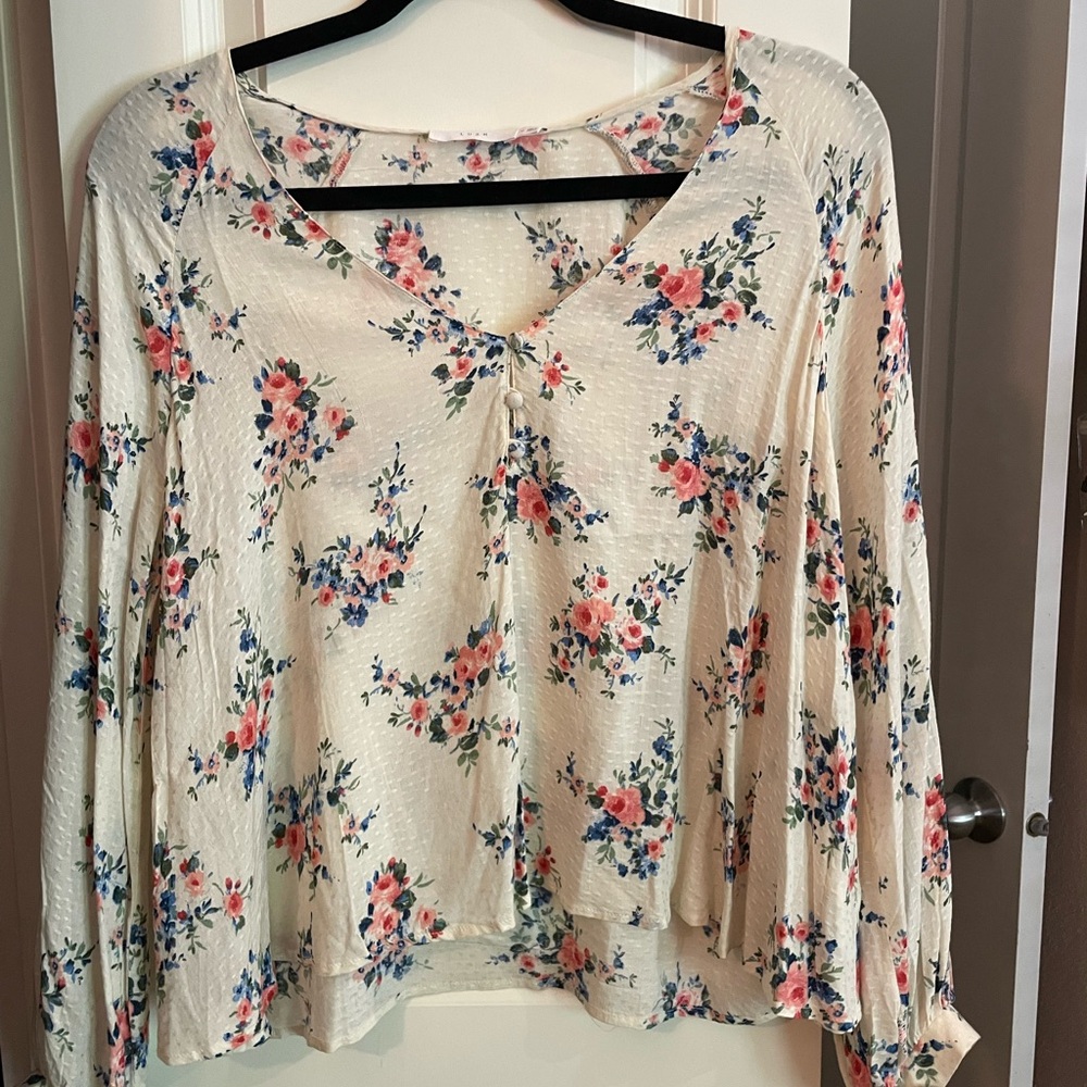 Lush Cream Floral Blouse with Relaxed Sleeves
